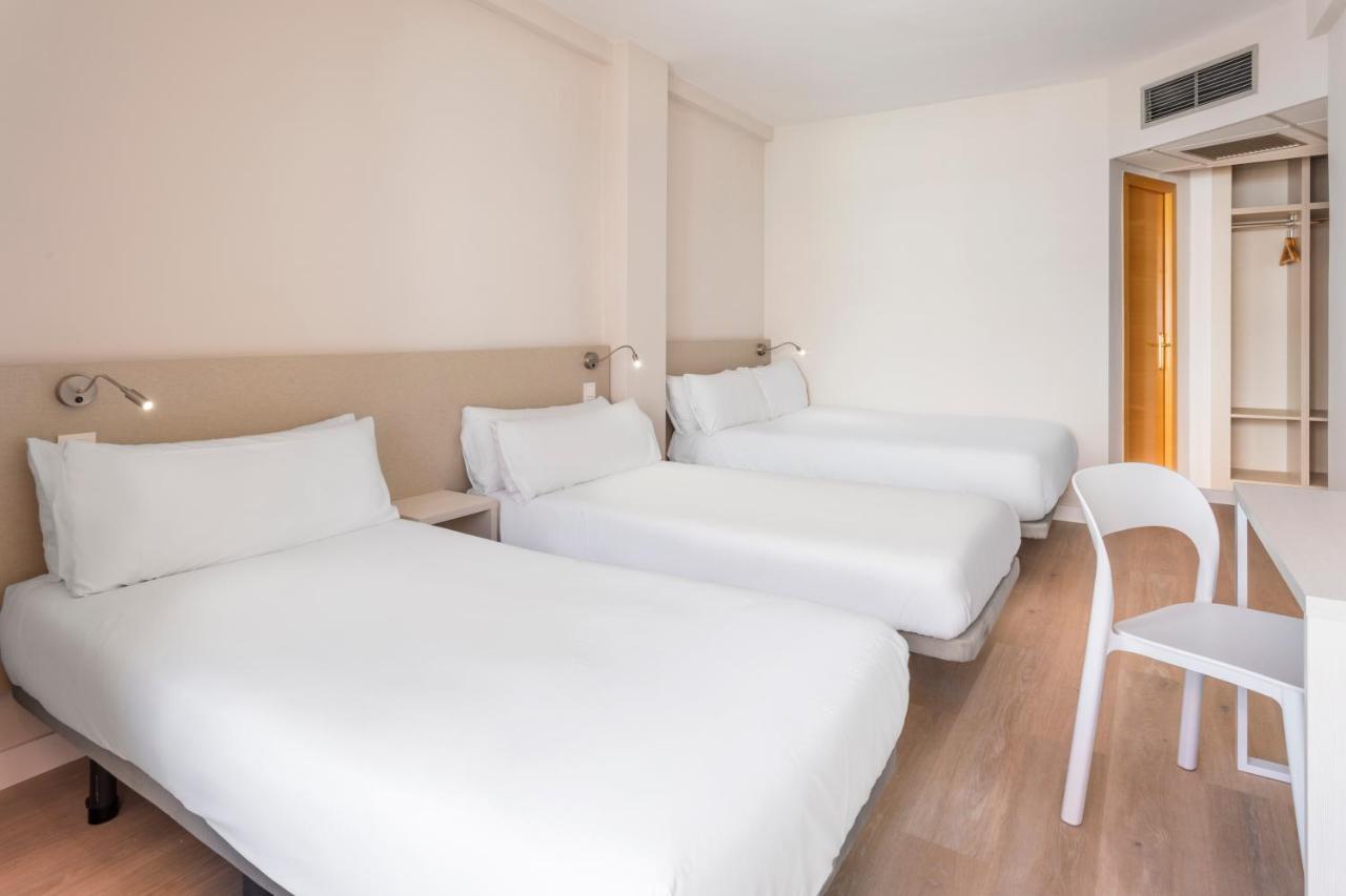 Hotel Andalucia Бенидорм Екстериор снимка