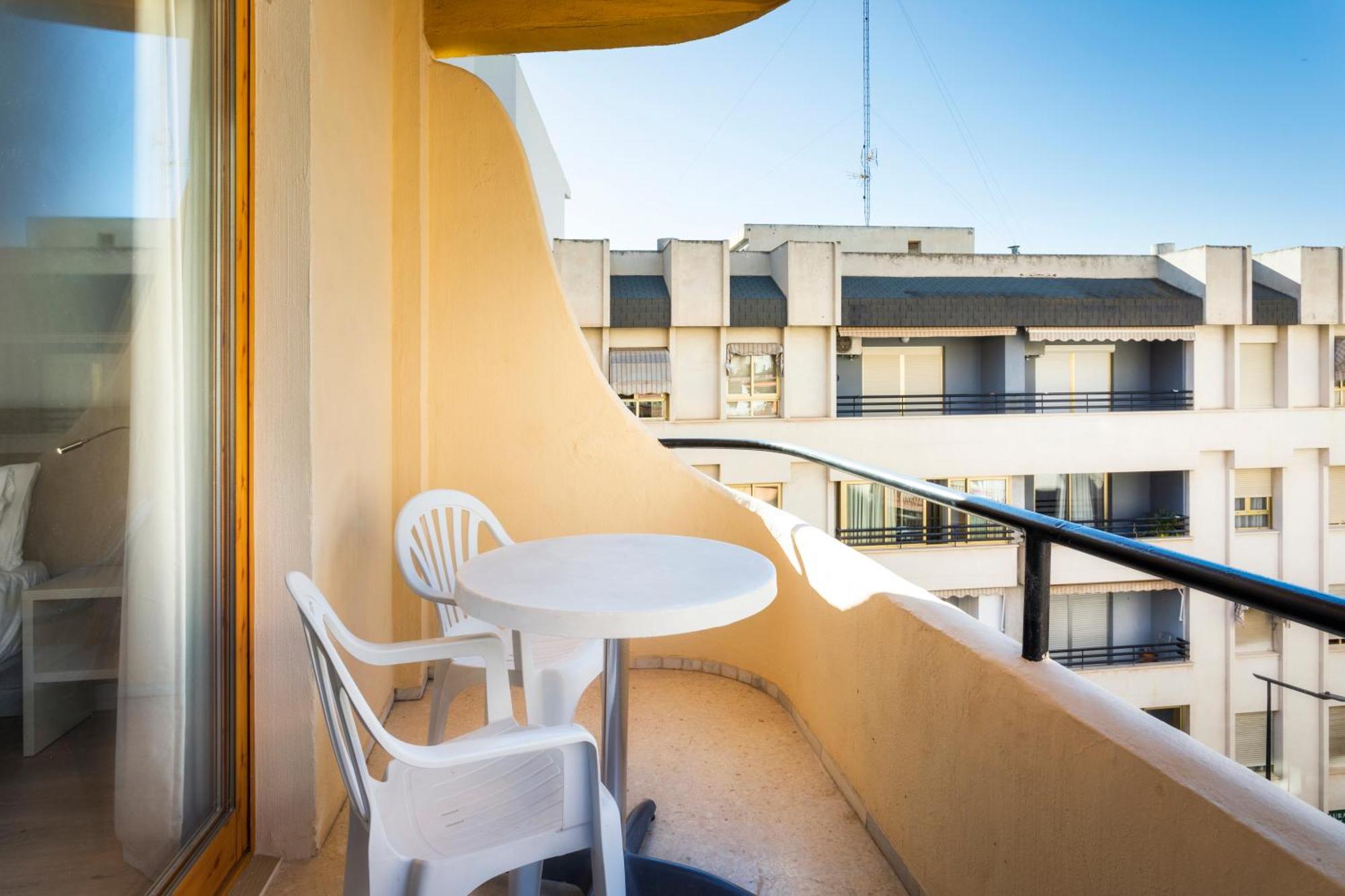Hotel Andalucia Бенидорм Екстериор снимка